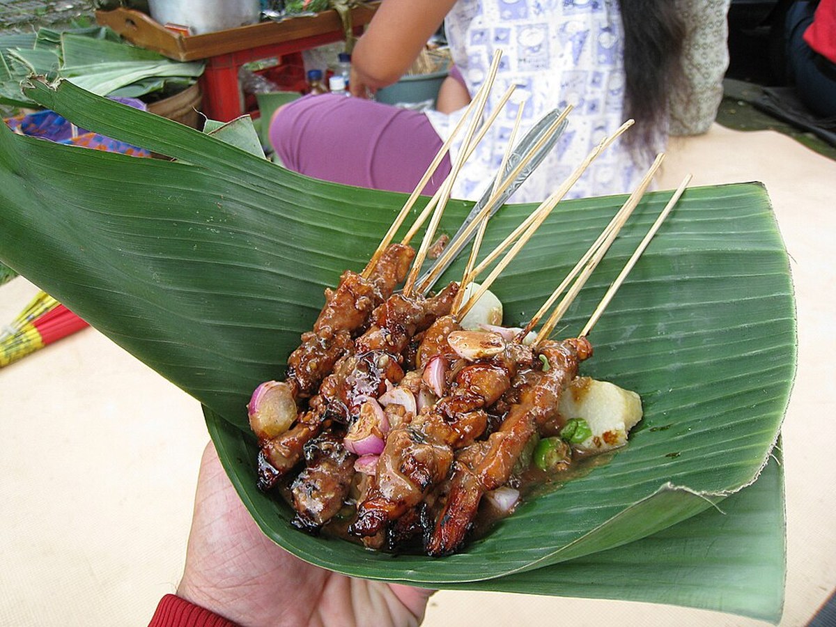 Pouletspiess Teller