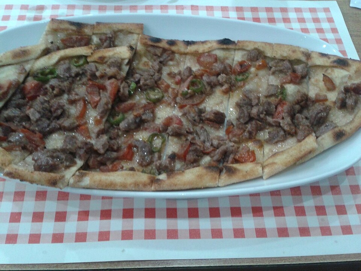Pide Sardellen