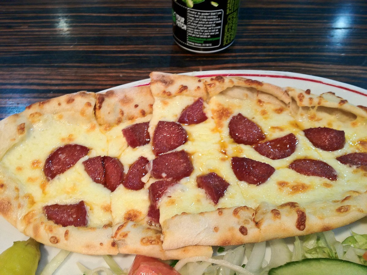 Pide Schafskäse